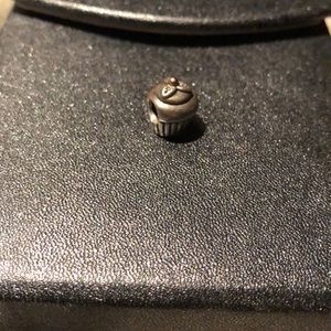 Cupcake pandora charm